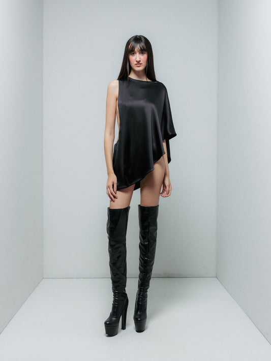 Black half-moon dress 