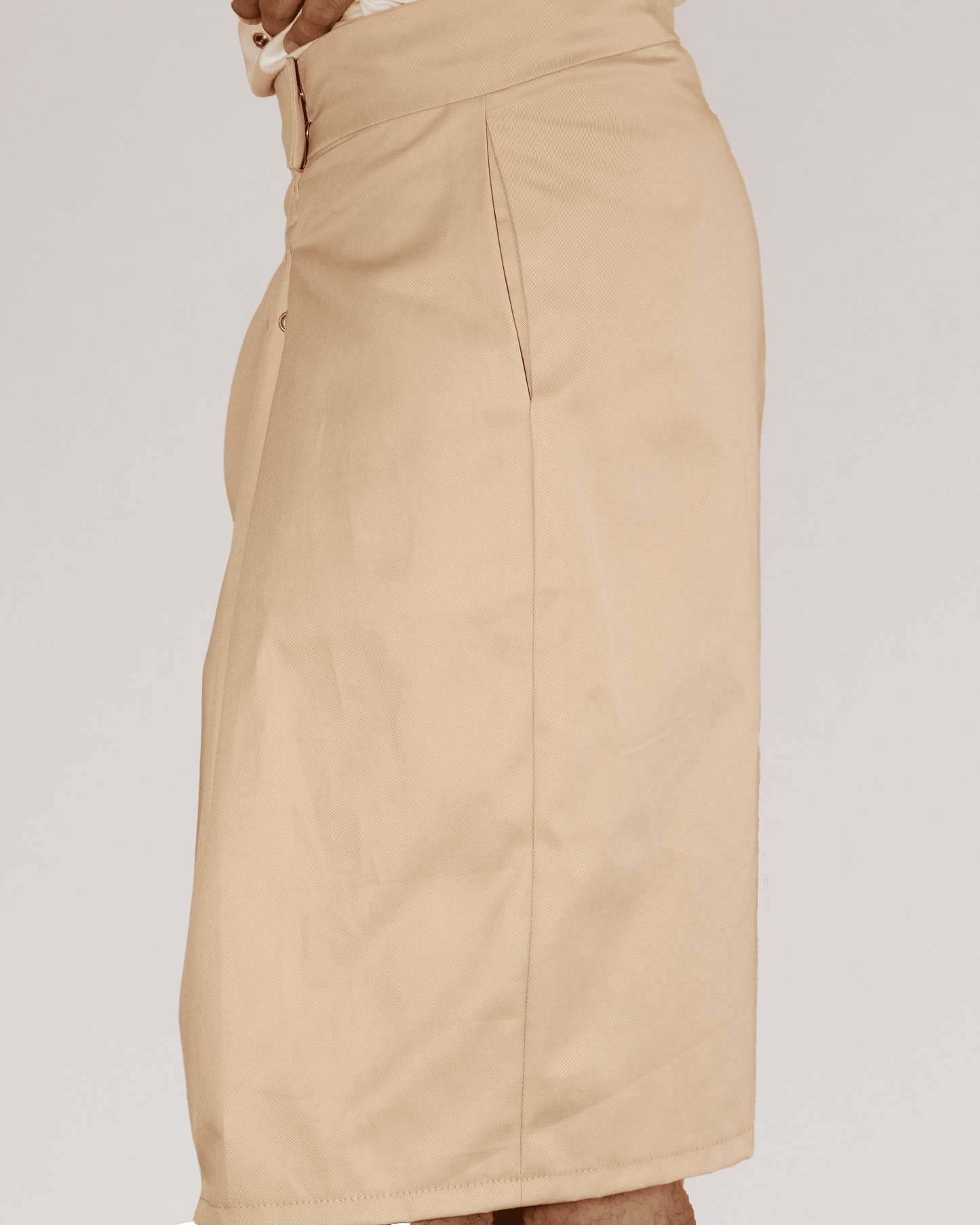 Pantalón botones doble pinza Beige